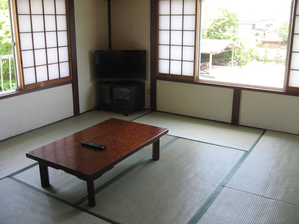 Hotel Maruyaso Fujikawaguchiko Exterior foto
